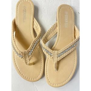 Steven Ella Beige Rhinestone Flat Thong Slip On Flip Flop Sandals Size 9 Women's